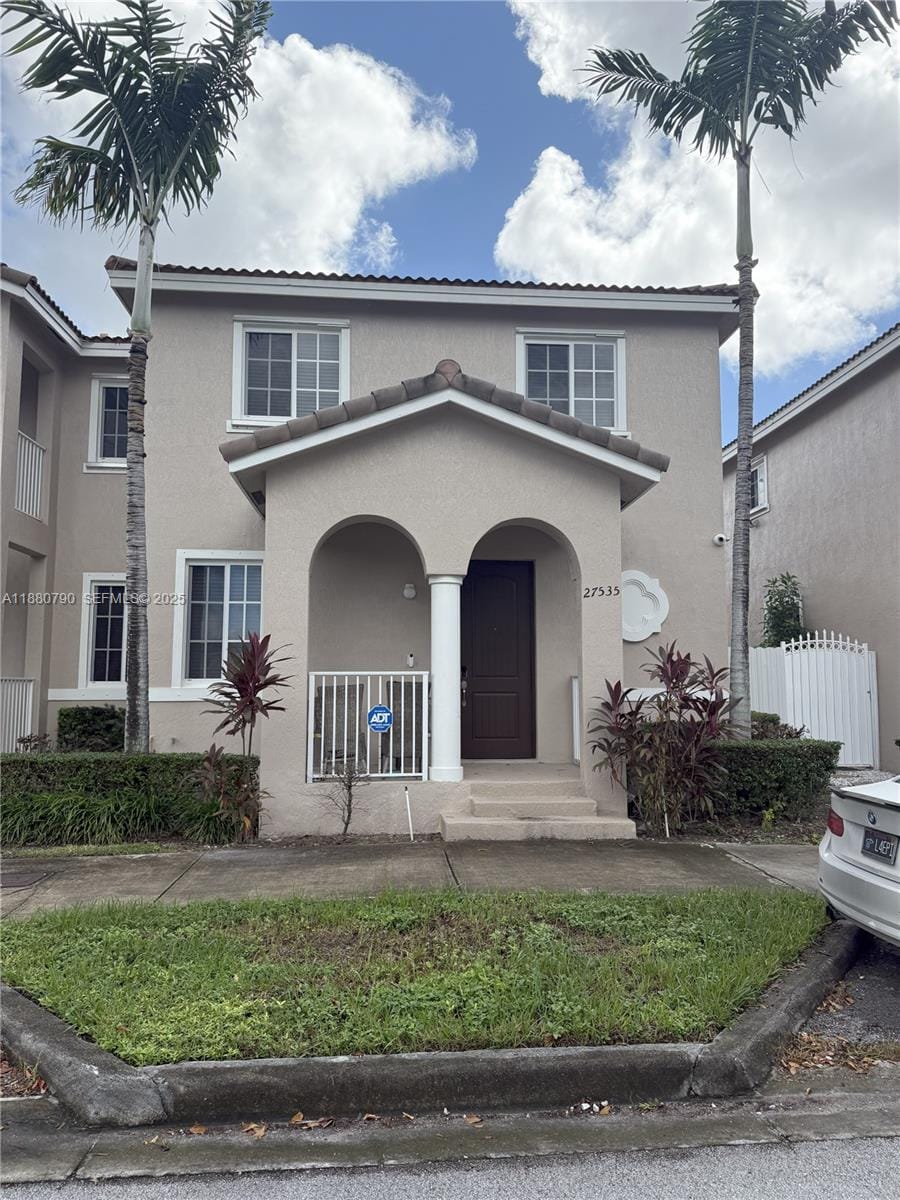 27535 SW 142nd Avenue, Miami, FL 33032