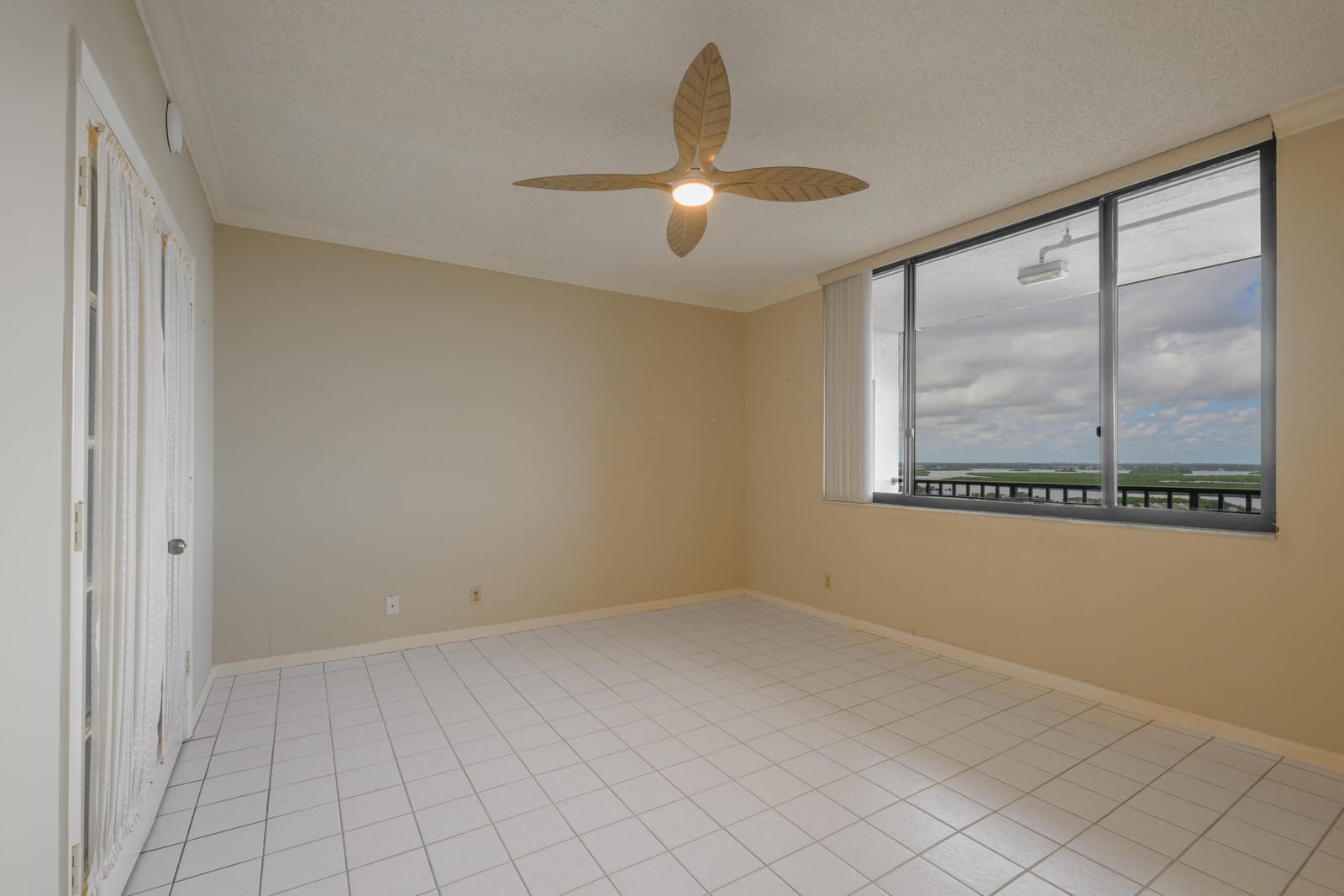 3150 N Highway A1a 1504, Hutchinson Island, FL 34949 photo 15
