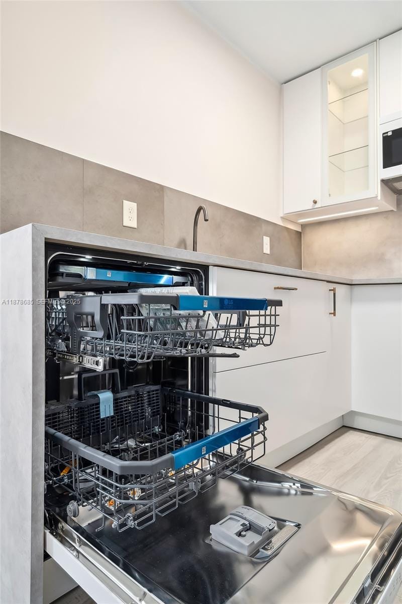 1824 Monroe Street 7 — photo 10