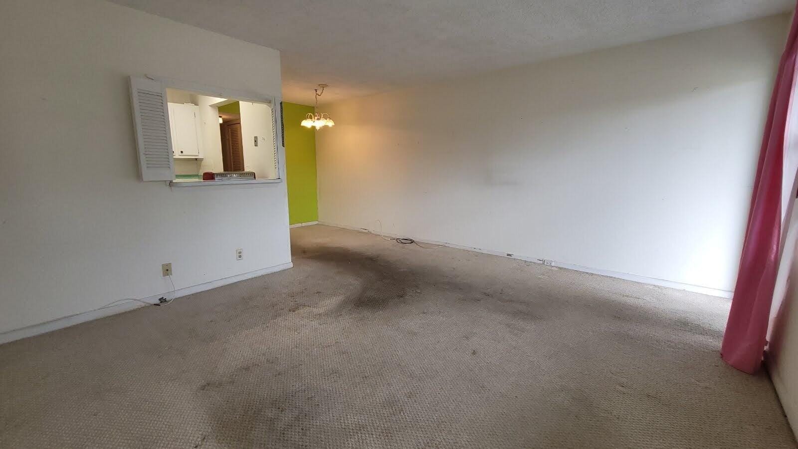 208 Kent M — photo 3