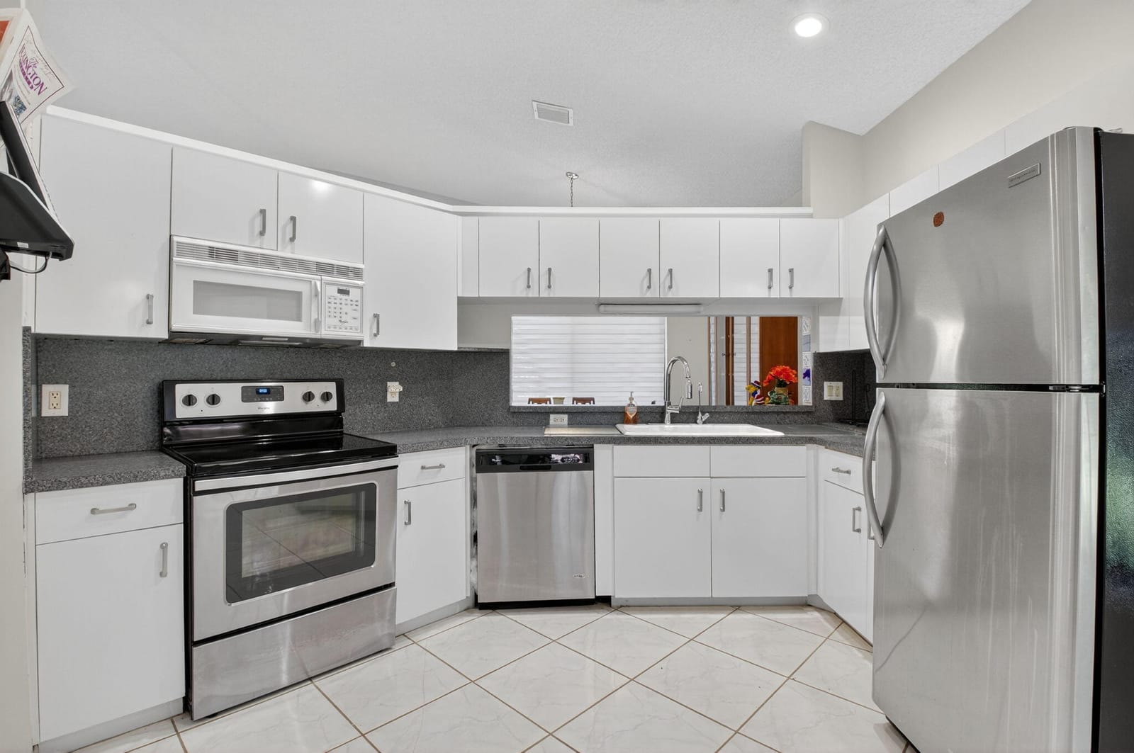 7613 Lexington Club Boulevard A — photo 12