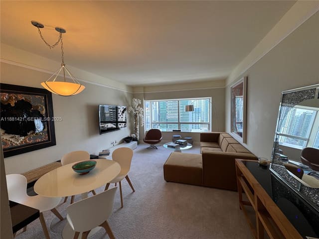1435 Brickell Avenue 3309, sold in Millennium Tower Condomin, Miami, FL