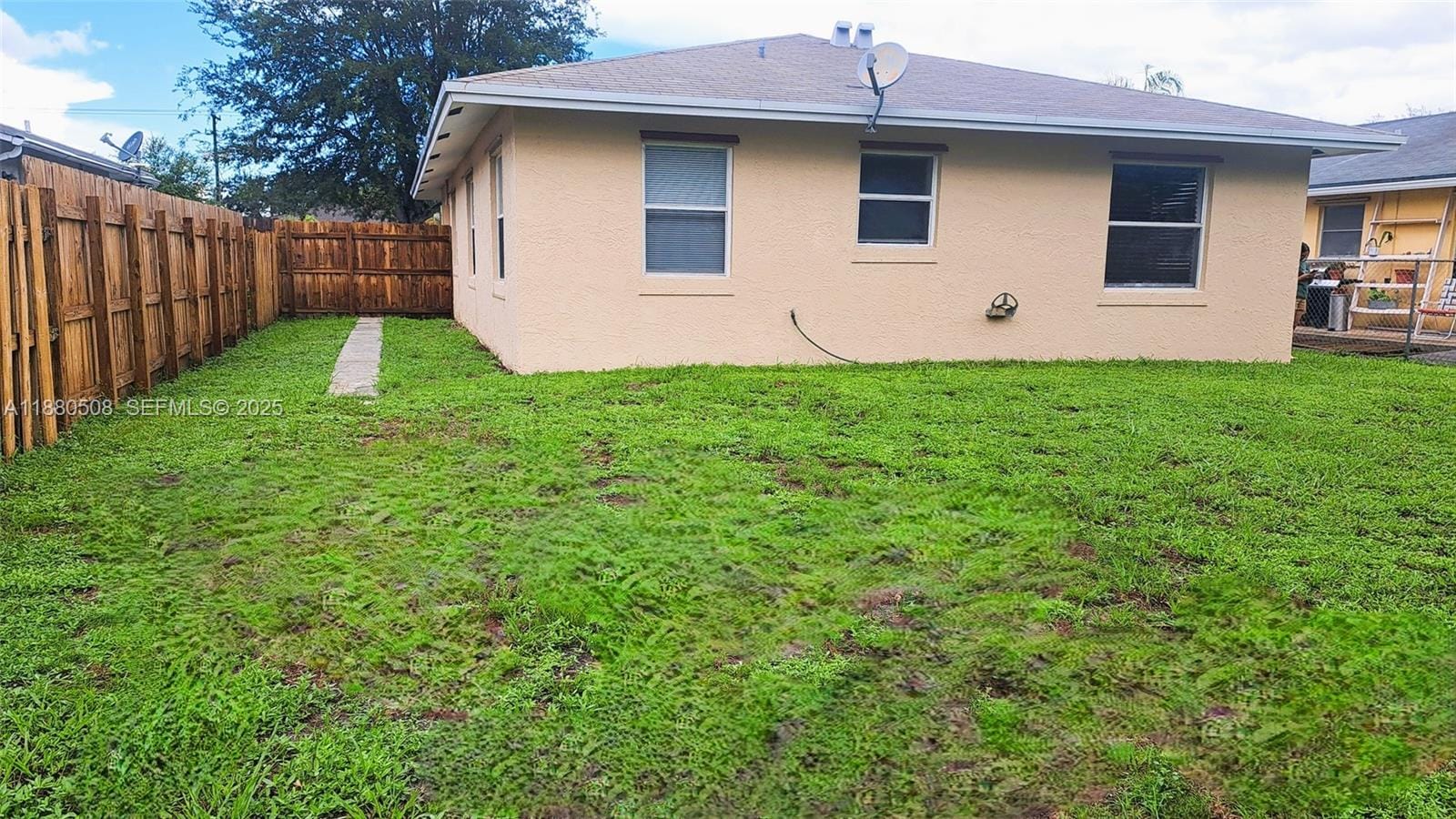 7620 NW 32nd Place, Davie, FL 33024 photo 16
