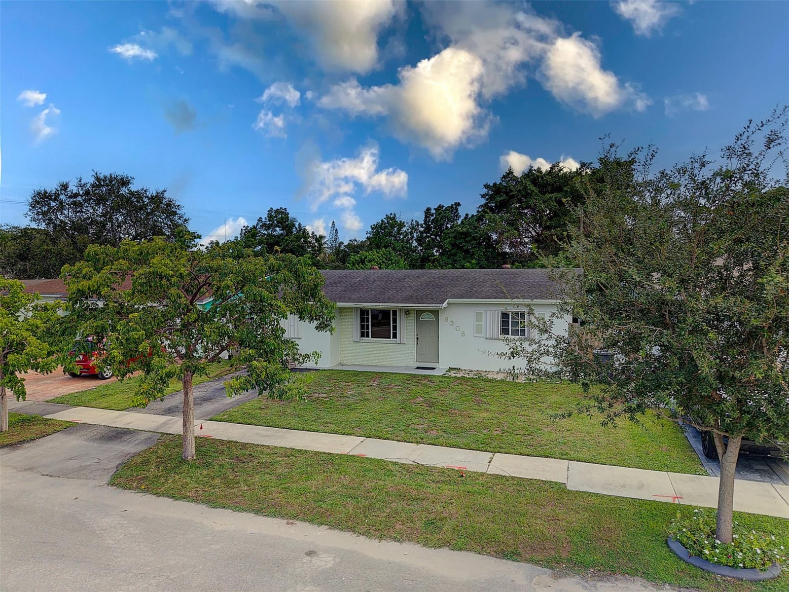 6308 Dawson Street, Hollywood, FL 33023