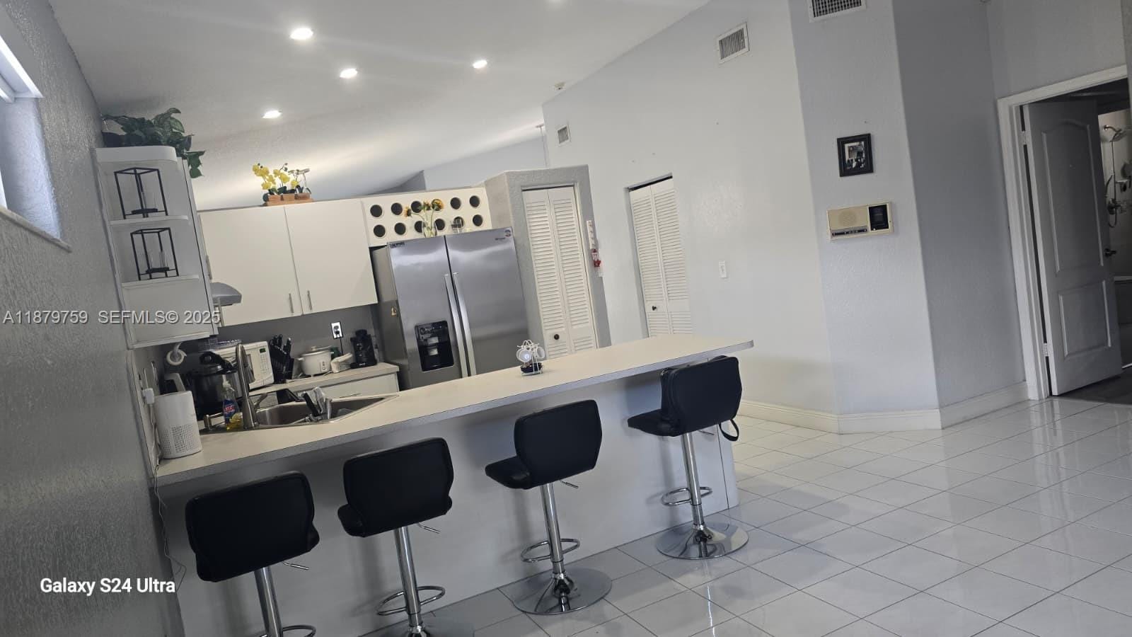3240 W 76th Place, Hialeah, FL 33018 photo 12