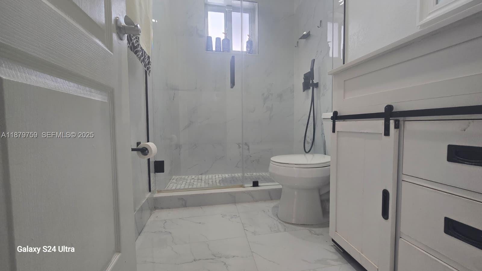 3240 W 76th Place, Hialeah, FL 33018 photo 26