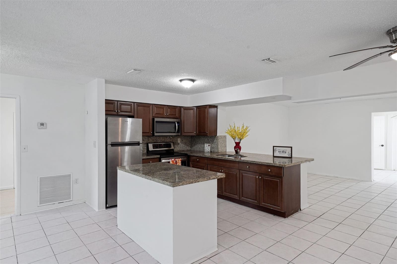 8461 NW 14th Street — photo 11