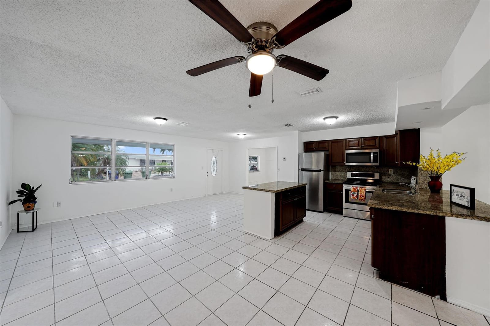 8461 NW 14th Street, Pembroke Pines, FL 33024 photo 14