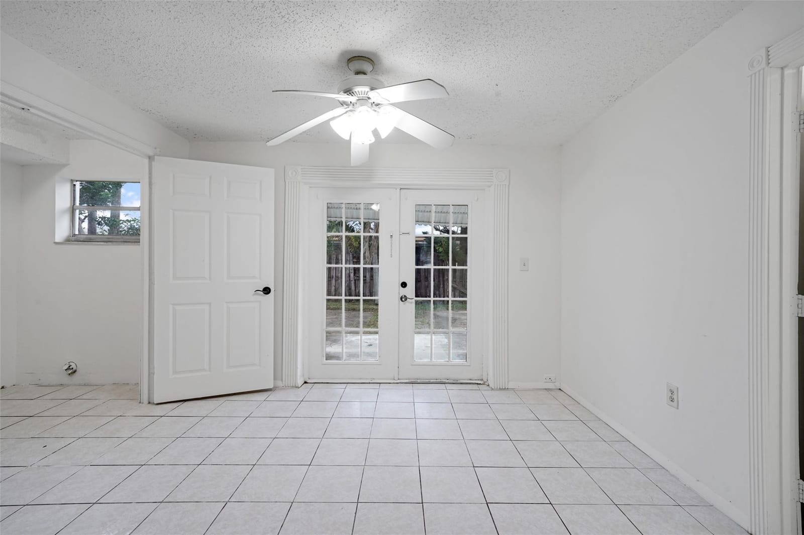 8461 NW 14th Street, Pembroke Pines, FL 33024 photo 18