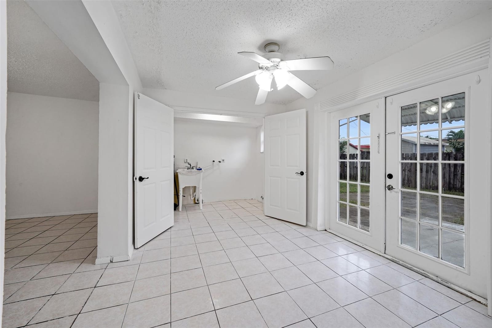 8461 NW 14th Street, Pembroke Pines, FL 33024 photo 27