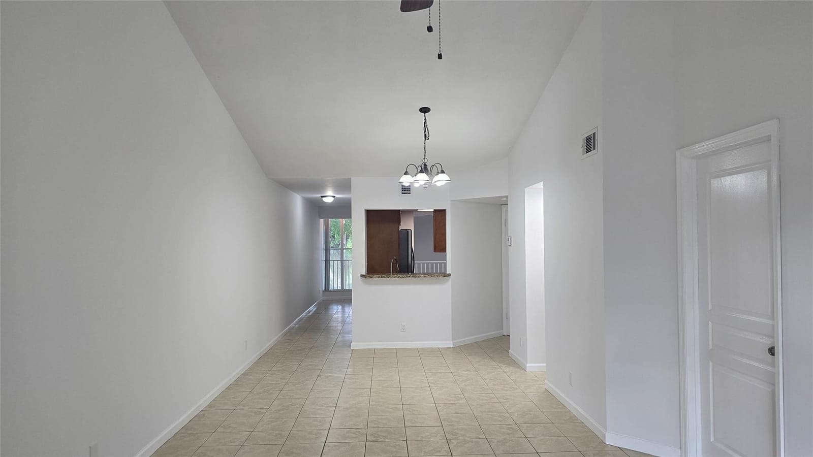 2815 N Course Drive 201 — photo 6