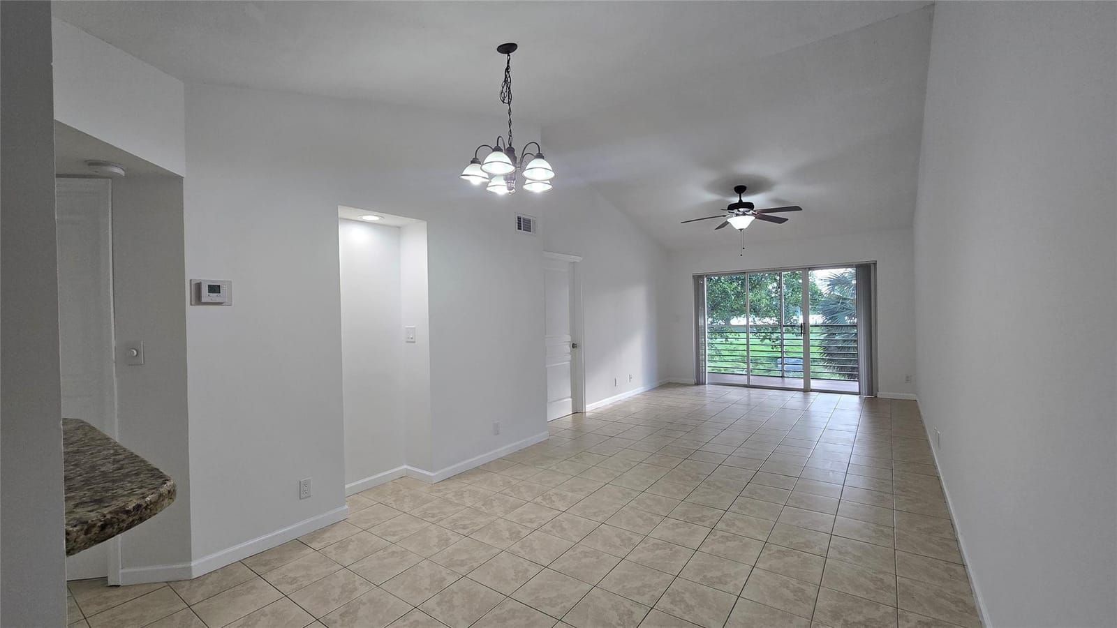 2815 N Course Drive 201 — photo 10