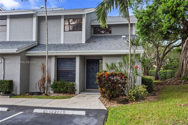 2659 NW 42nd Avenue, Coconut Creek, FL 33066