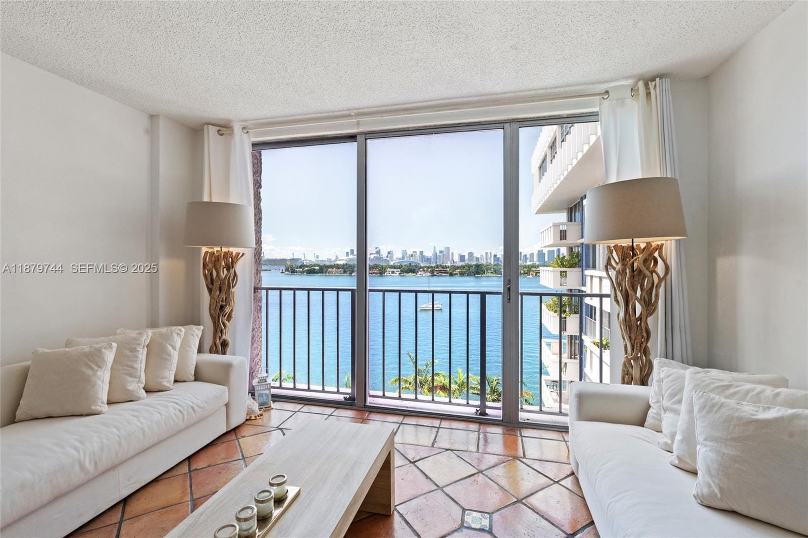 800 West Avenue 831, Miami Beach, FL 33139 photo 2