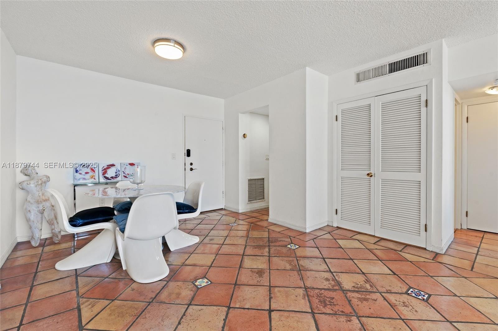 800 West Avenue 831, Miami Beach, FL 33139 photo 17