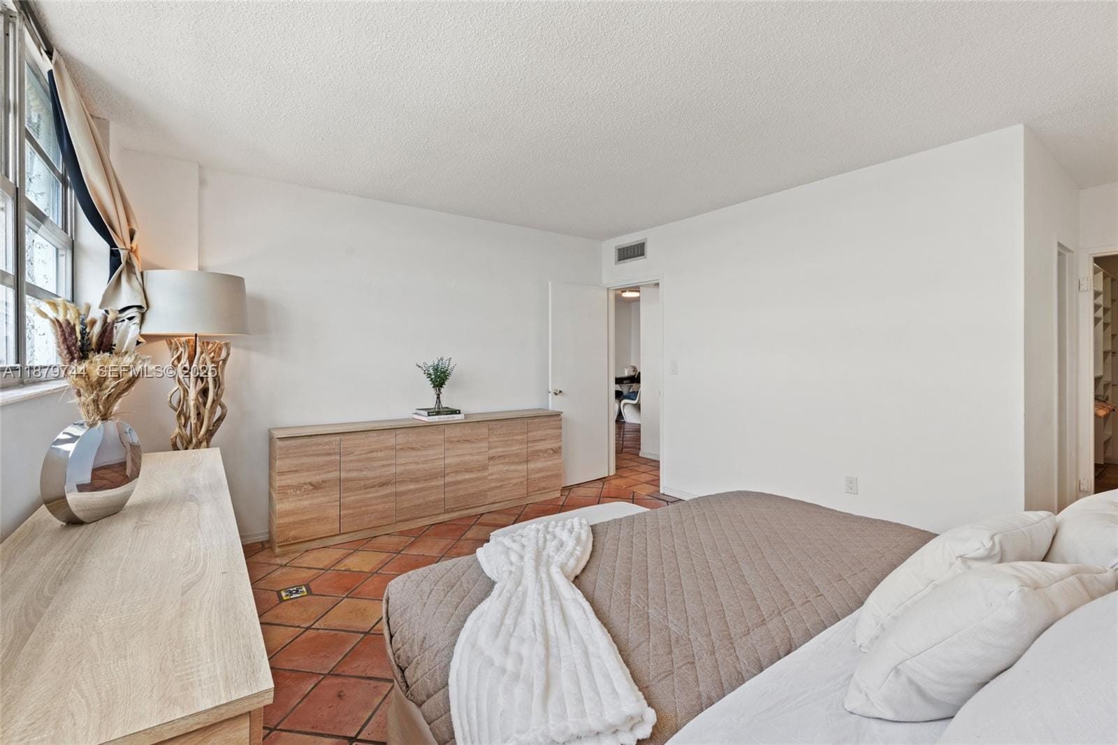 800 West Avenue 831, Miami Beach, FL 33139 photo 7