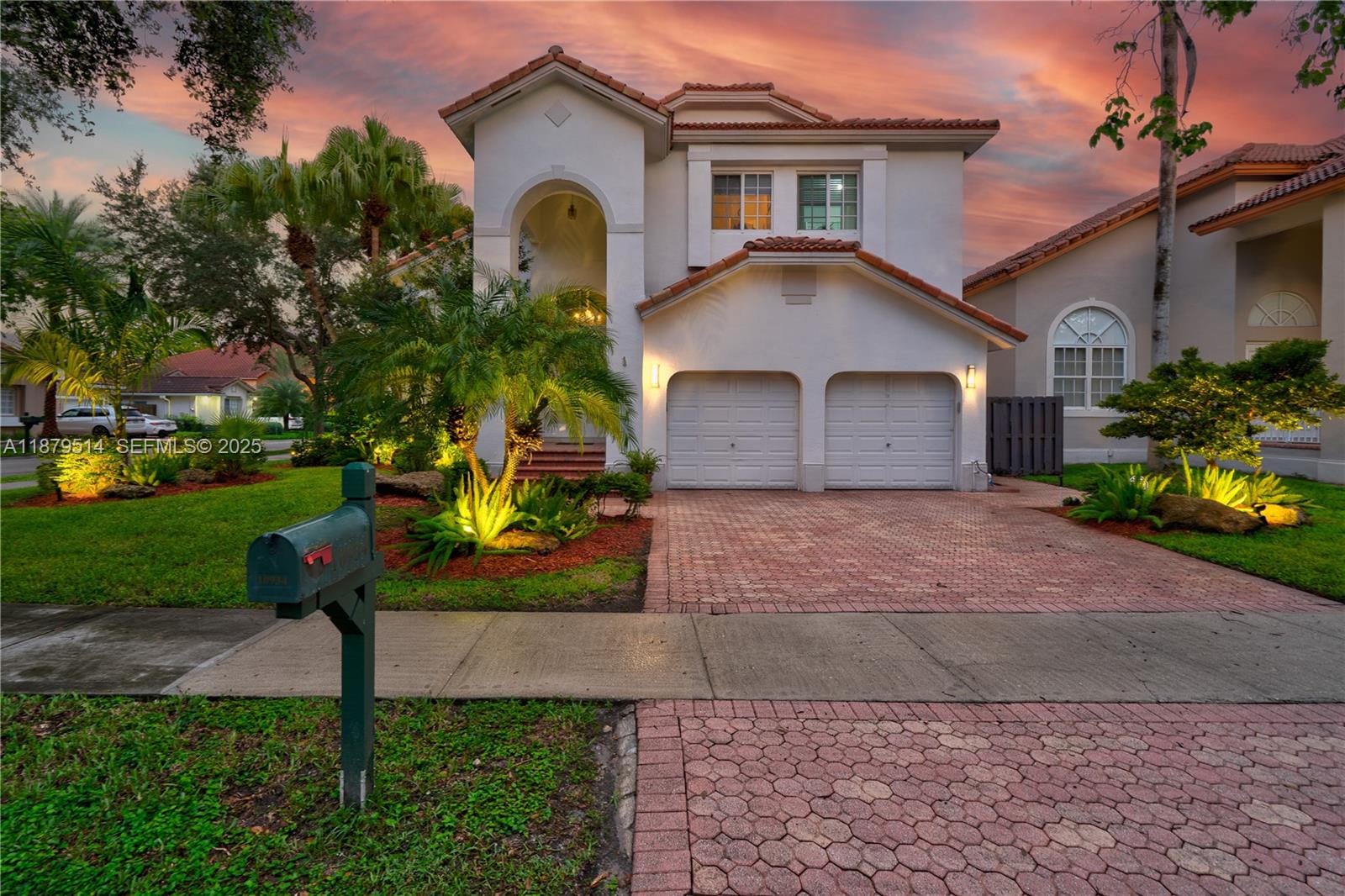 10934 NW 59th Street, Doral, FL 33178 photo 2