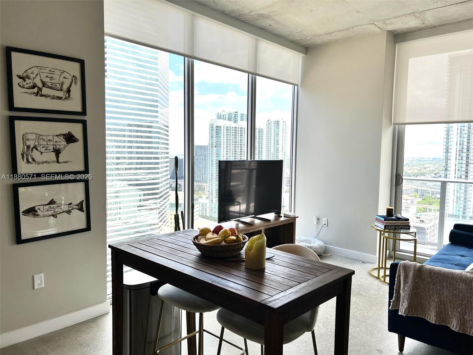 151 SE 1st Street 2711, Miami, FL 33131 photo 6