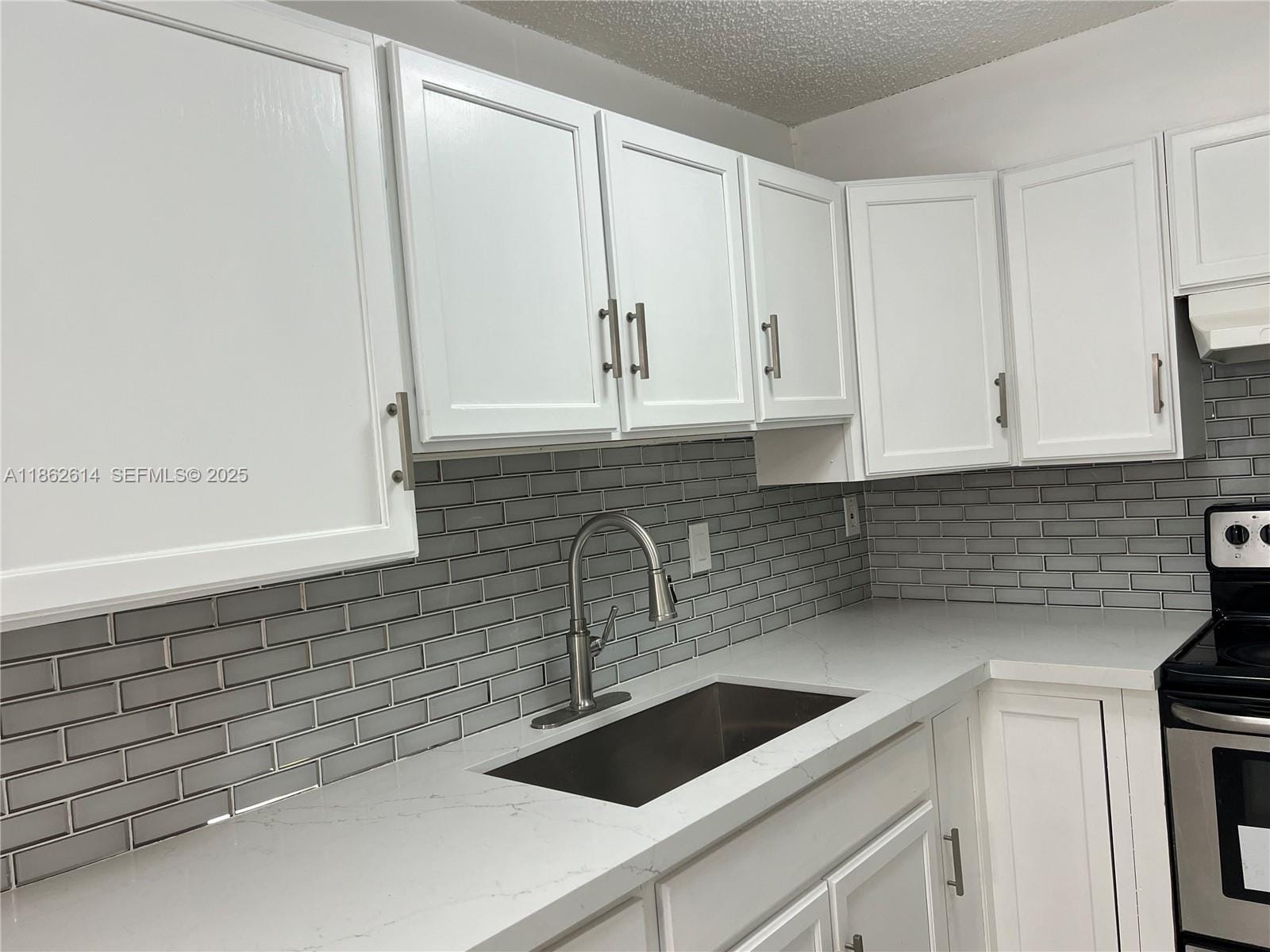 10000 NW 80th Court 2166, Hialeah Gardens, FL 33016 photo 7