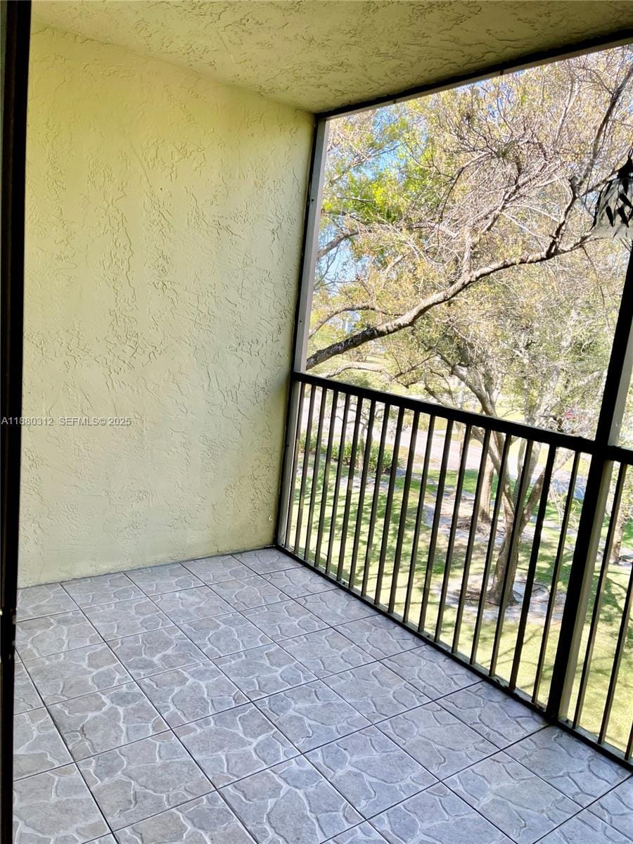 6800 Cypress Road 408, Plantation, FL 33317 photo 16