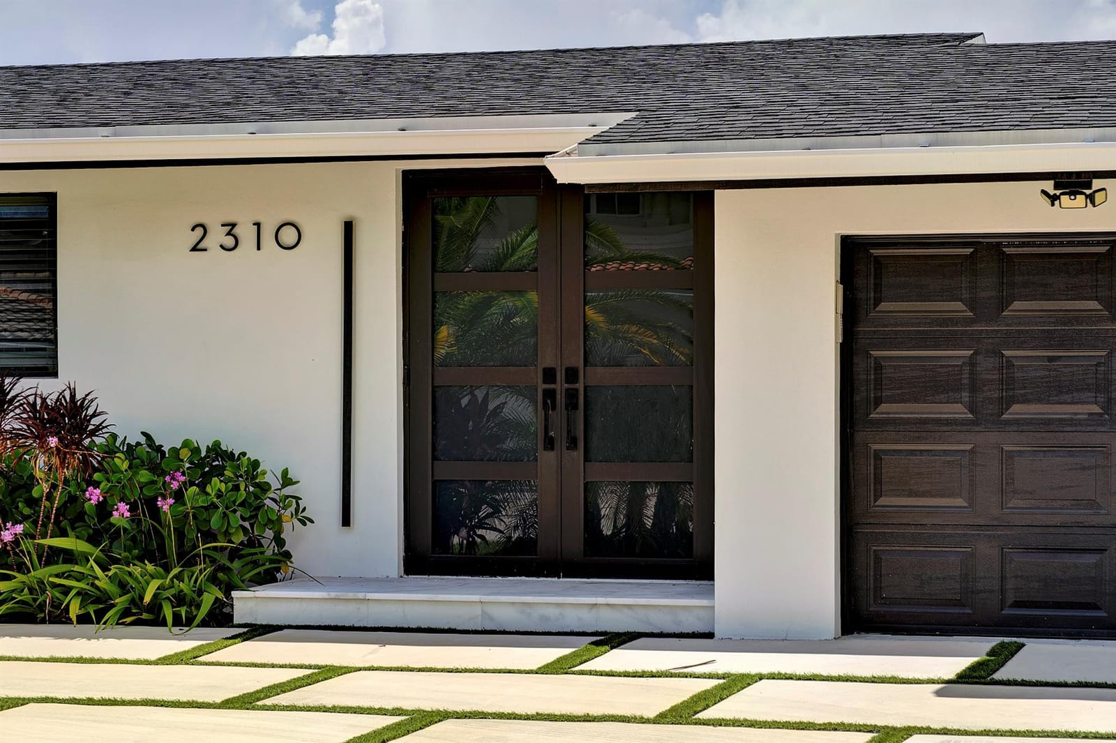 2310 NE 48th Court — photo 3