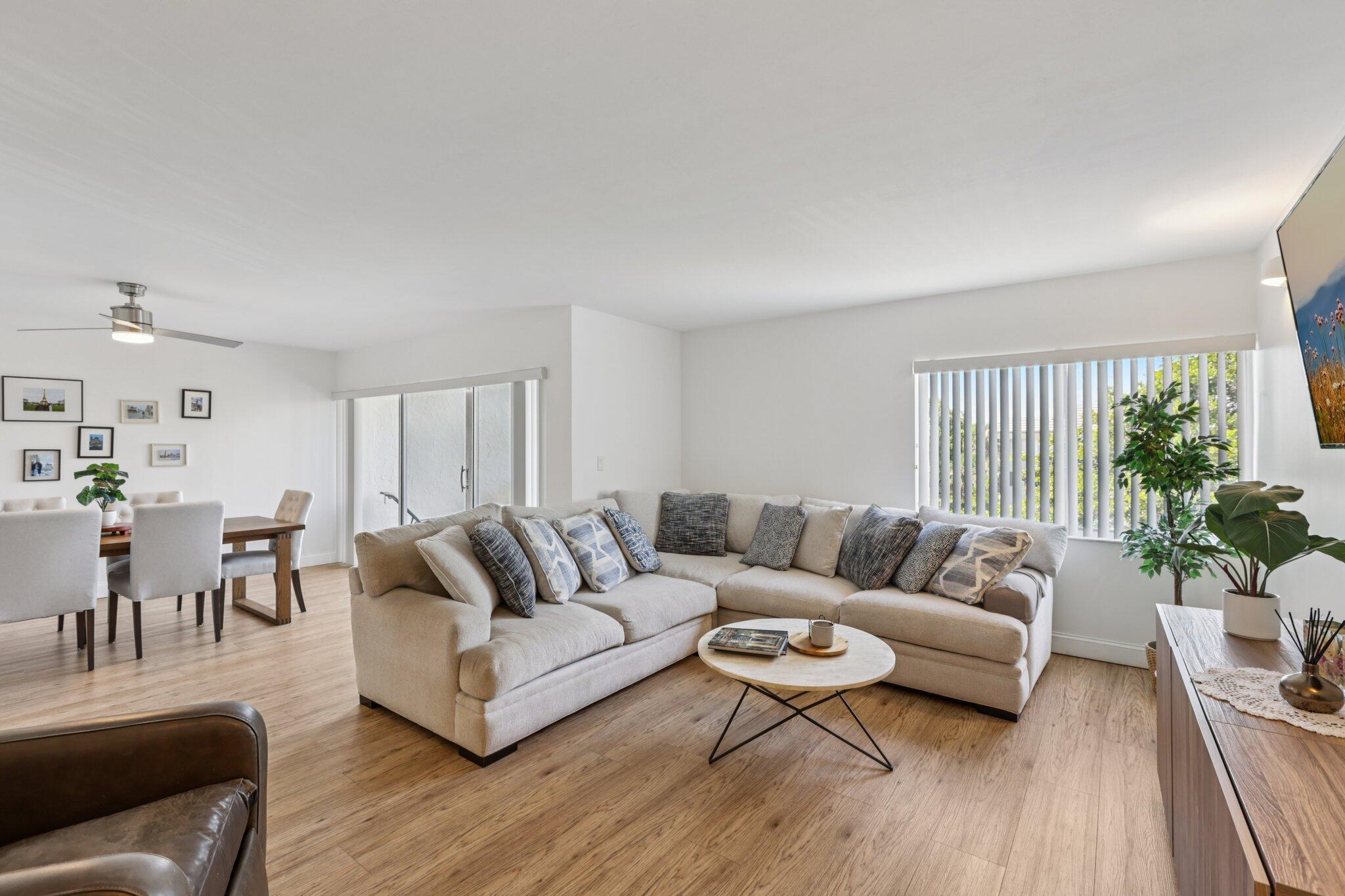 721 N Pine Island 406, Plantation, FL 33324, Plantation