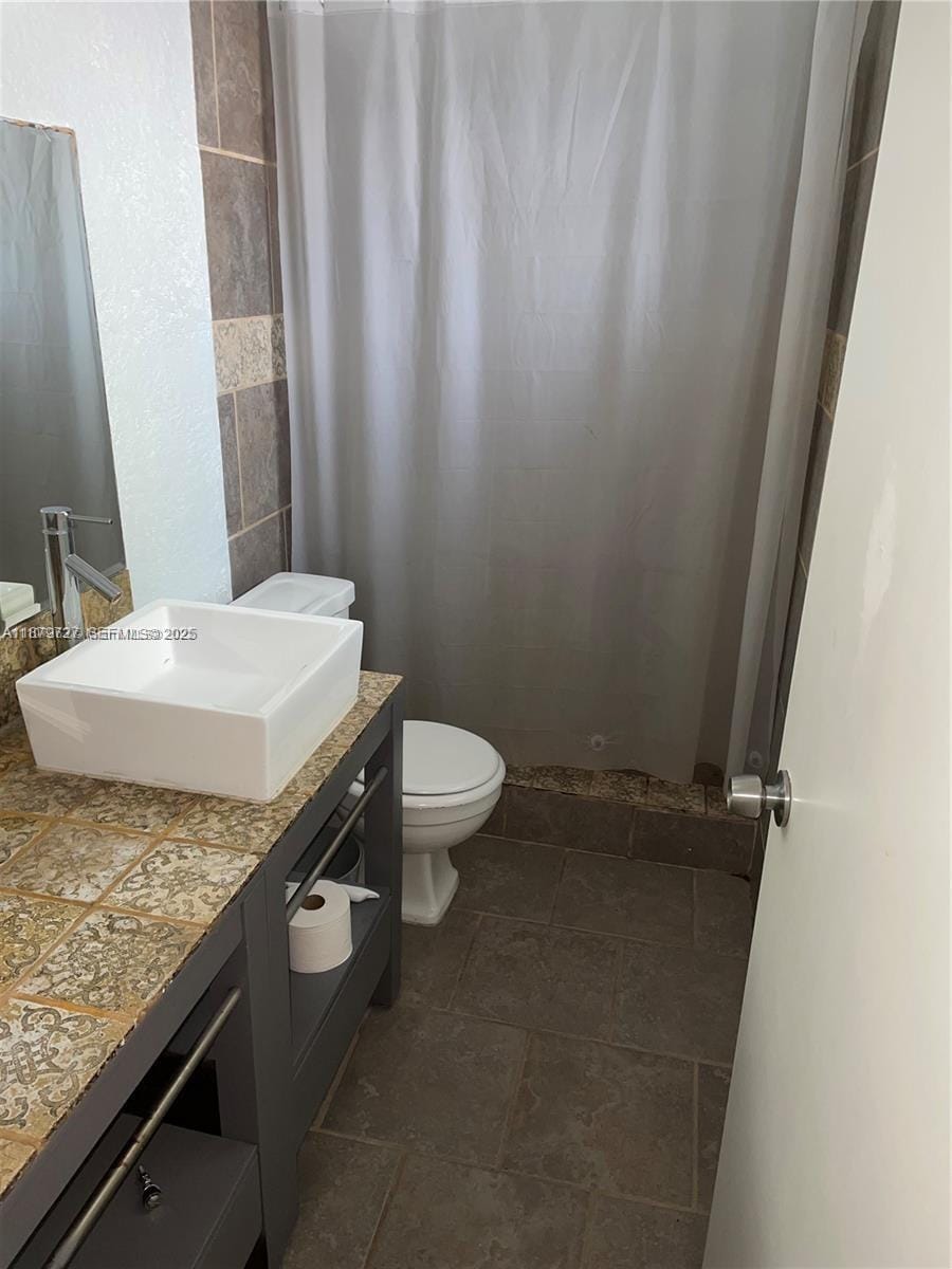 2755 NE 207th Street — photo 3