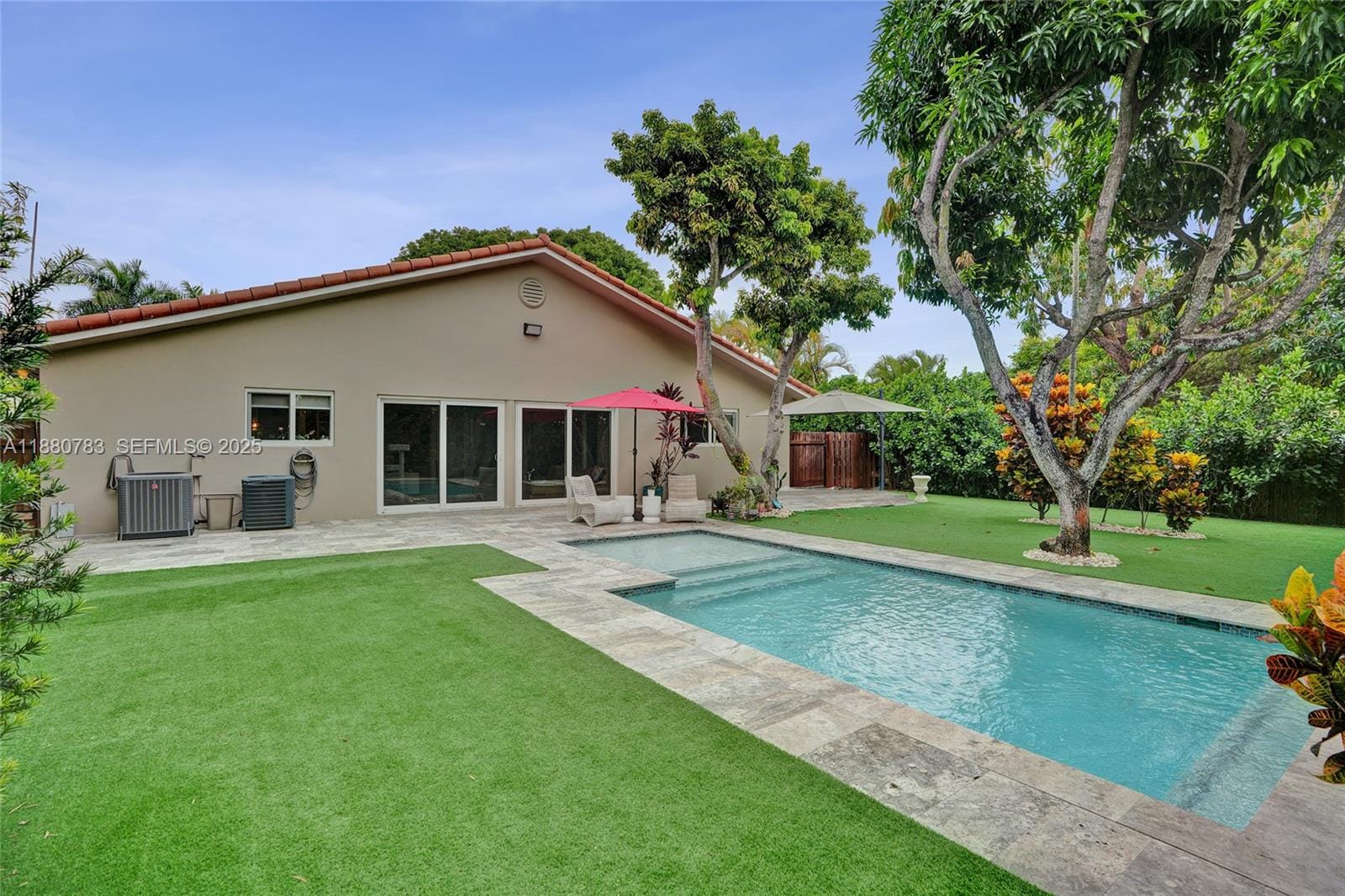910 SW 23rd Road — photo 5