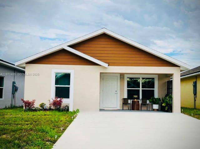 1436 Las Villas Boulevard, sold in Las Villas At Kenilworth, Sebring, FL