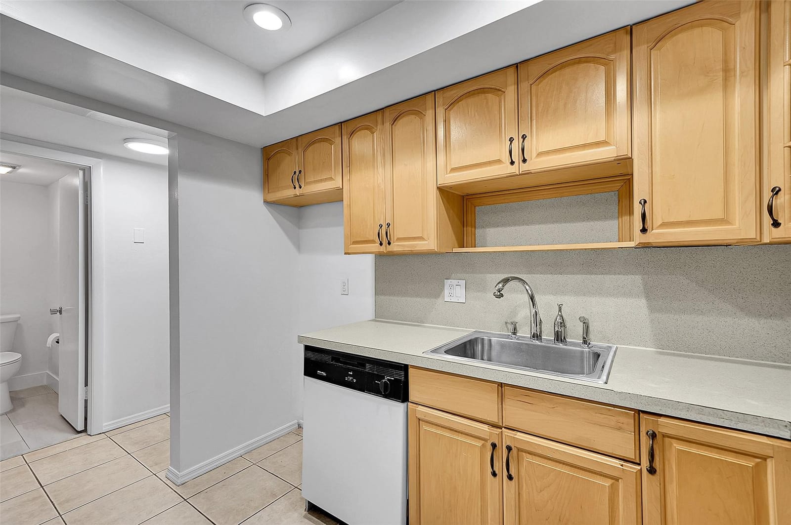 3900 N Hills Drive 301, Hollywood, FL 33021 photo 11