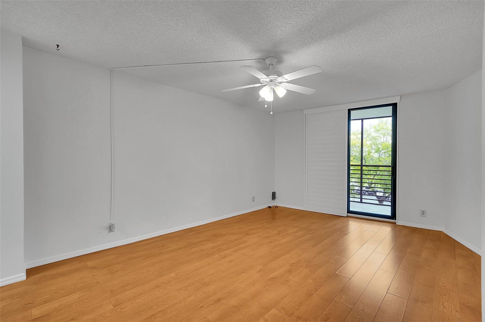 3900 N Hills Drive 301, Hollywood, FL 33021 photo 21