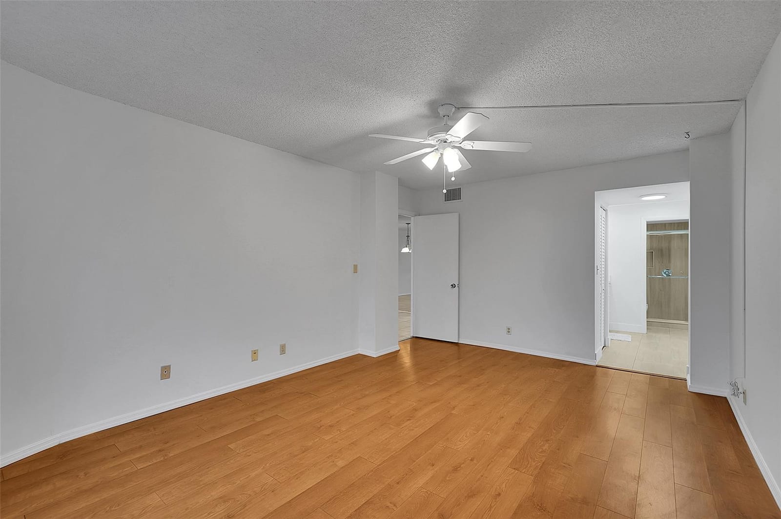 3900 N Hills Drive 301, Hollywood, FL 33021 photo 23
