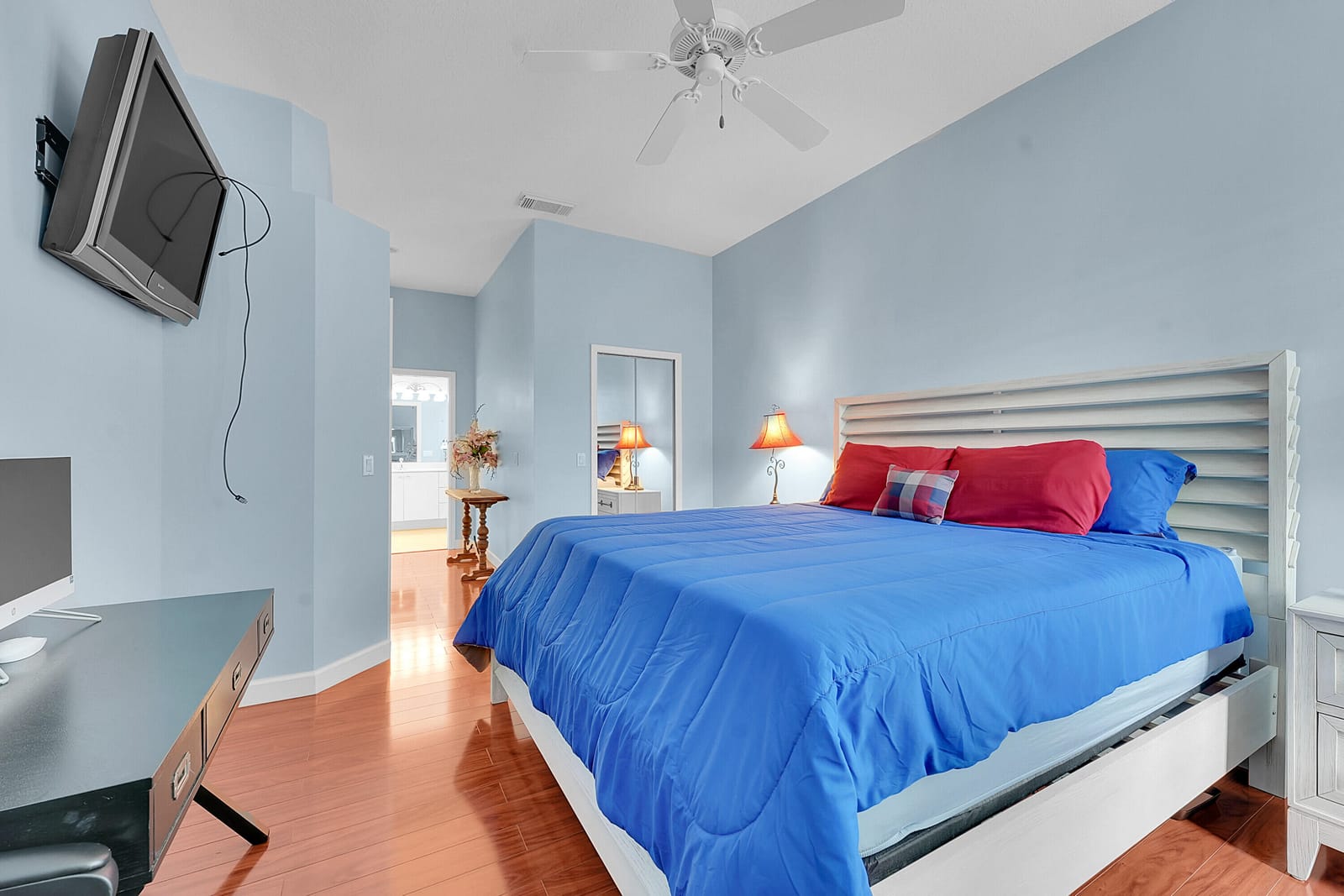 627 SW Saint Thomas Cove — photo 10