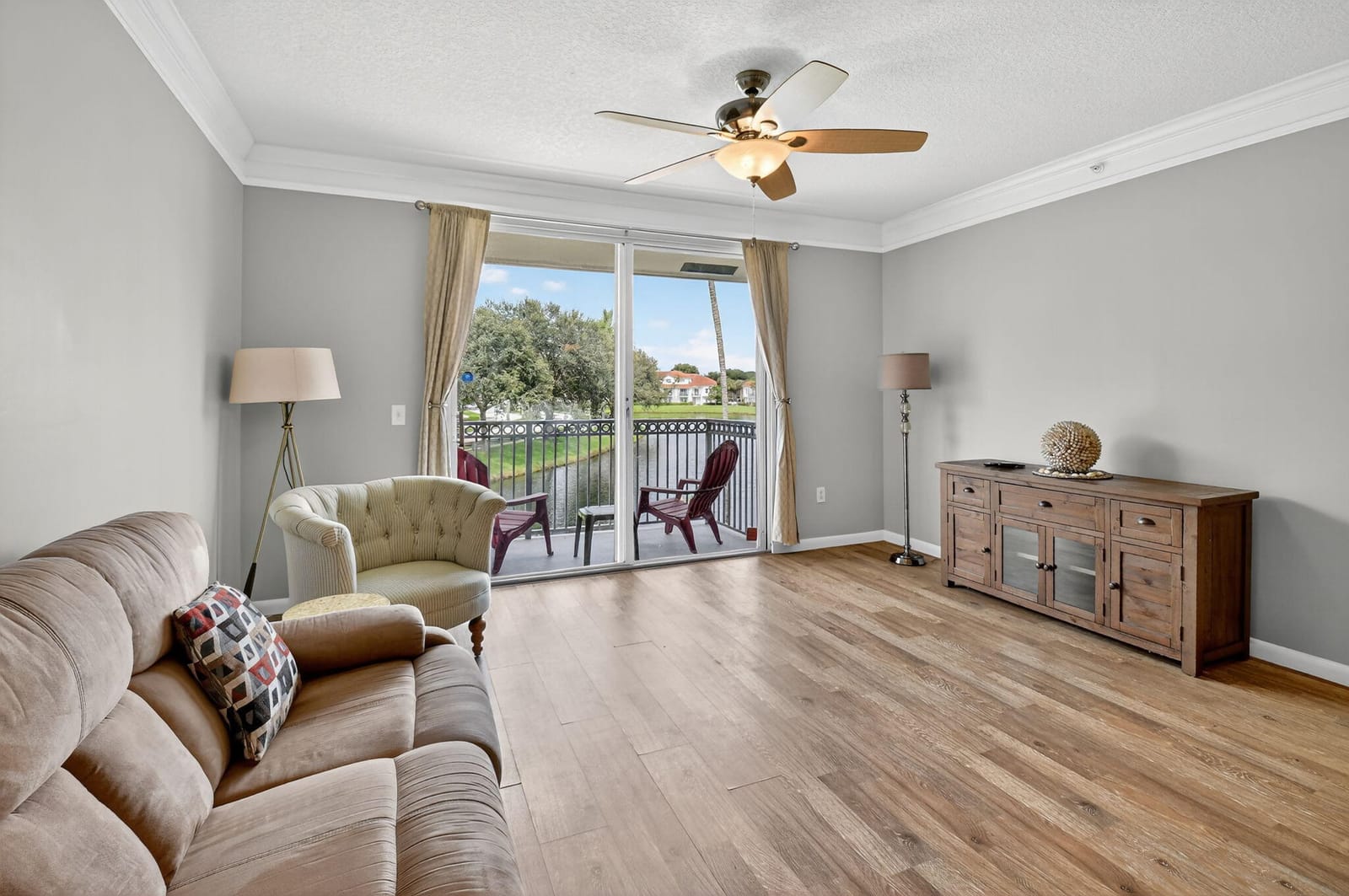 2038 Alta Meadows Lane 1507, Delray Beach, FL 33444 photo 6