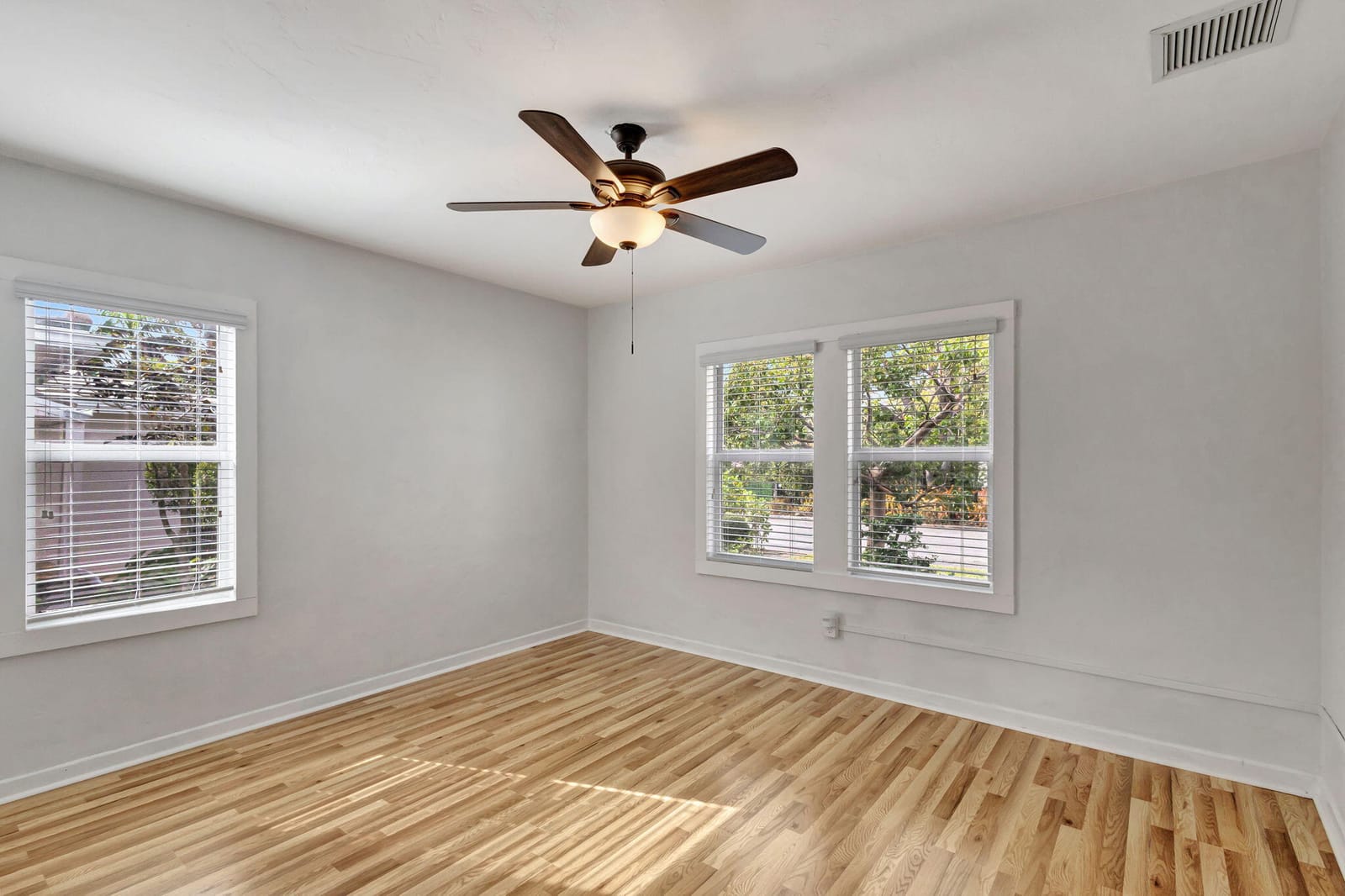 1132 N Palmway, Lake Worth Beach, FL 33460 photo 17