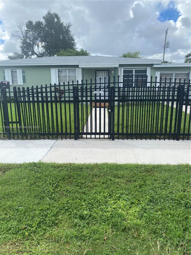 3280 NW 174th Street, Miami Gardens, FL 33056