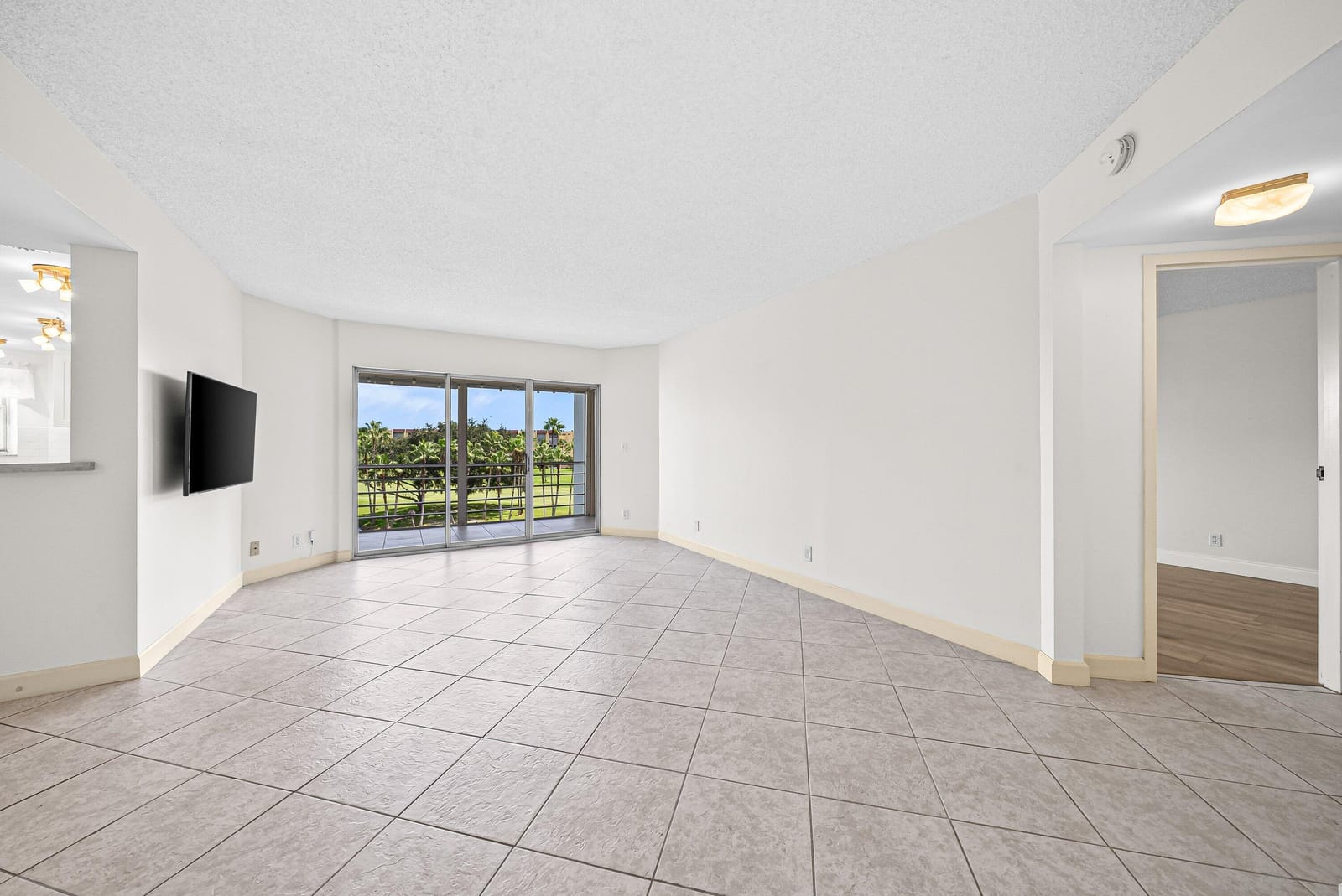 3595 Birdie Drive 406, Lake Worth, FL 33467 photo 6