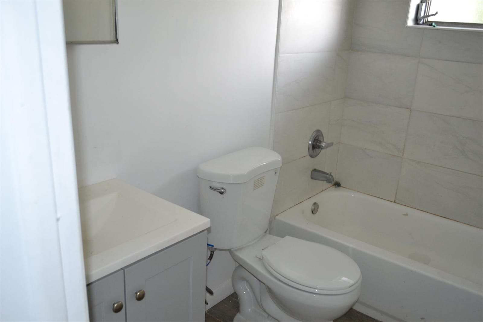890 SW 28th Street, Fort Lauderdale, FL 33315 photo 17