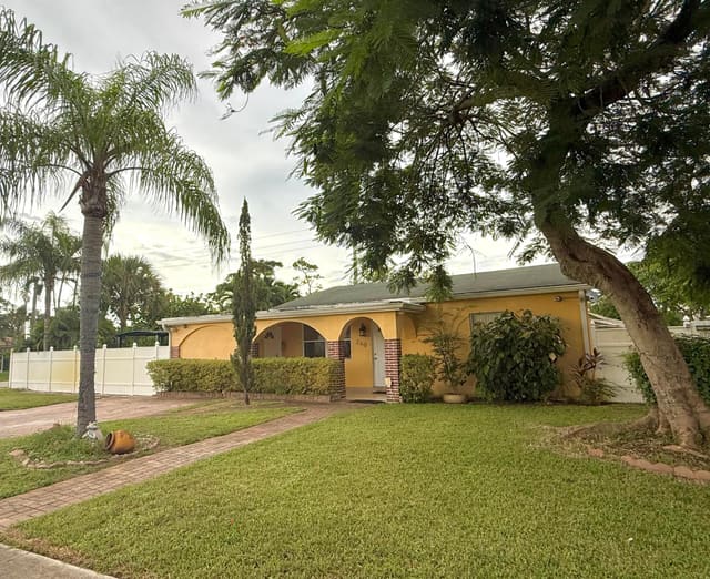 260 Jackson Avenue, sold in Greenacres 2, Greenacres, FL