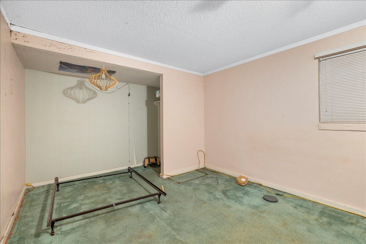 6507 Deleon Avenue, Fort Pierce, FL 34951 photo 12
