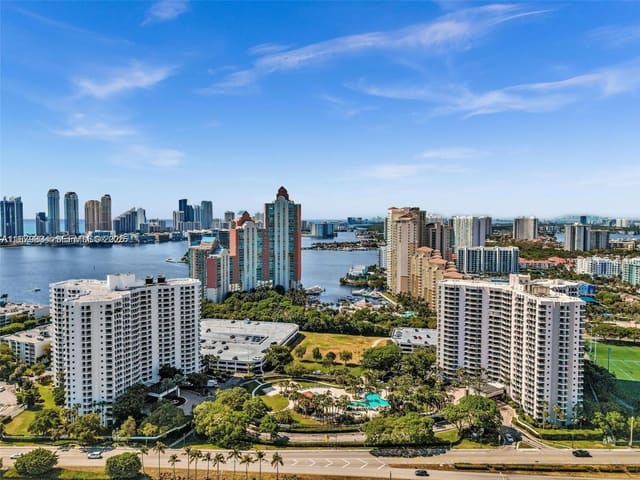 3300 NE 191st Street LP10, Parc Central Aventura Sou, Aventura, FL