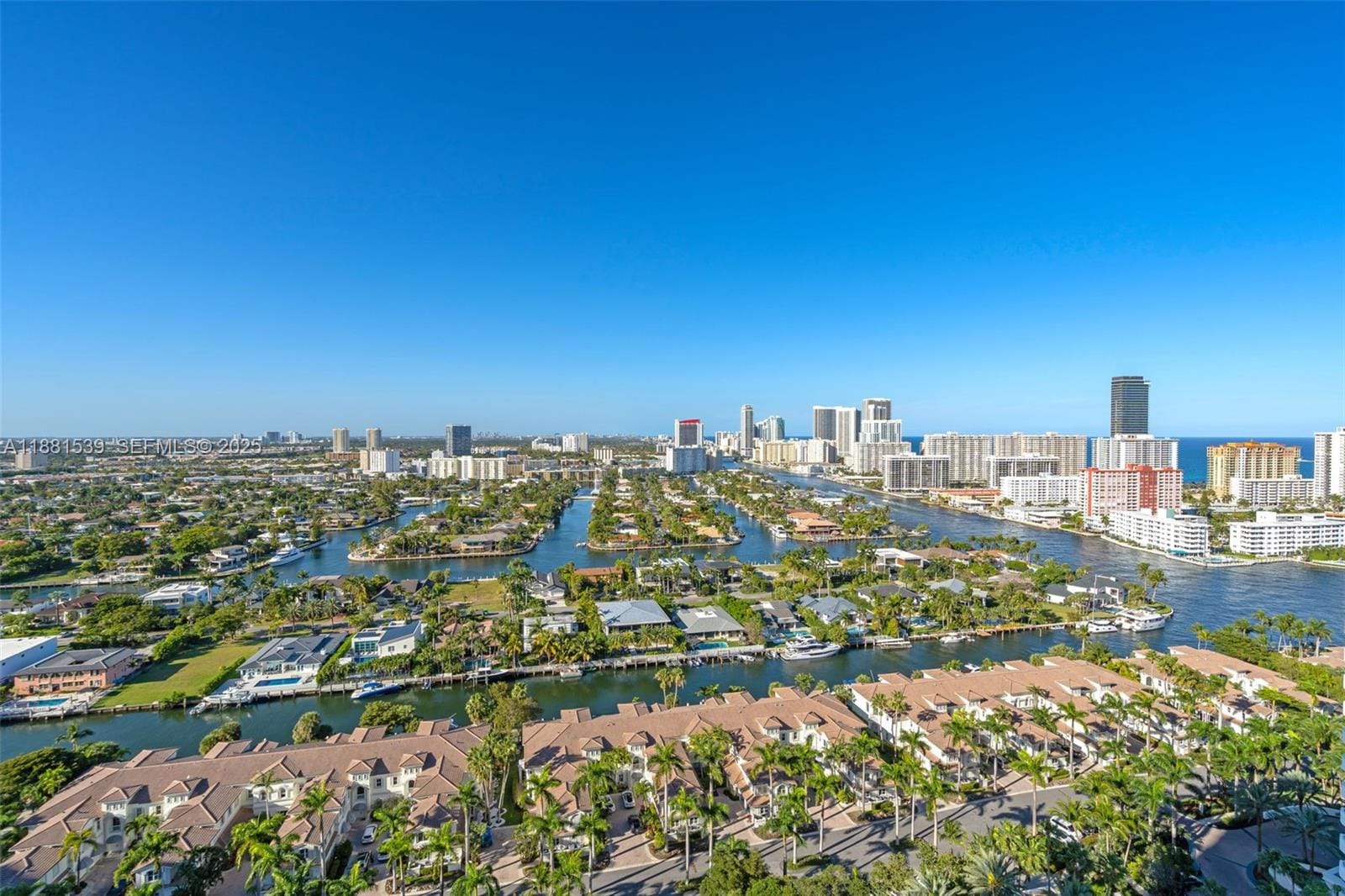 21205 Yacht Club Drive 2605, Aventura, FL 33180