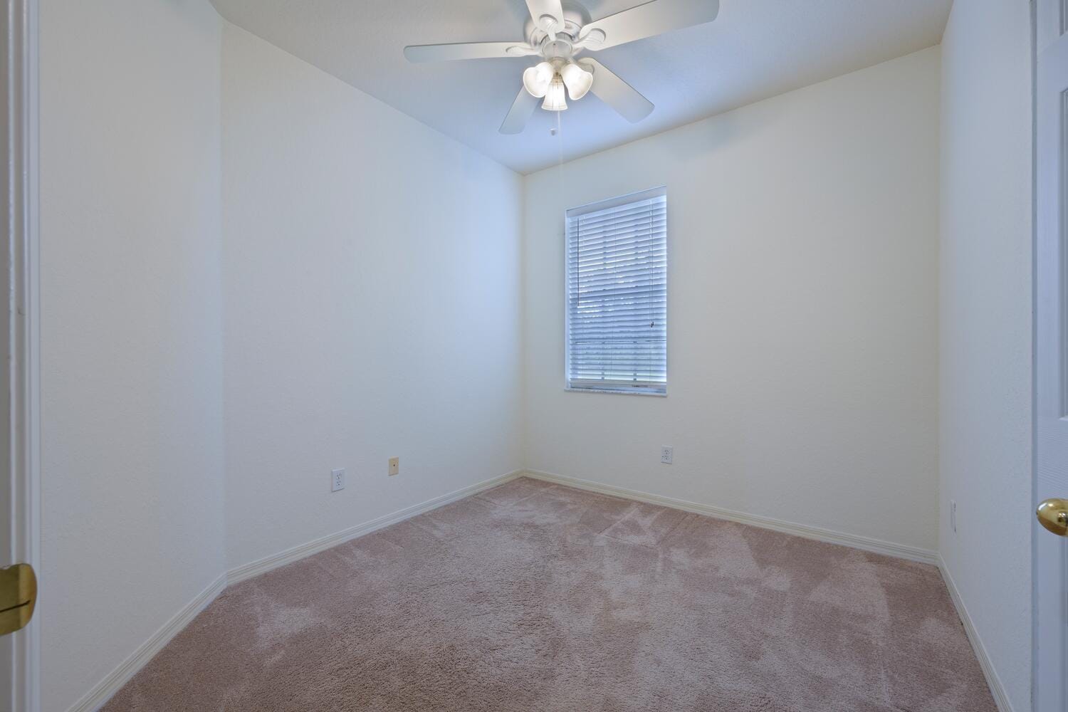 1561 SE Hampshire Way 104, Stuart, FL 34994 photo 16