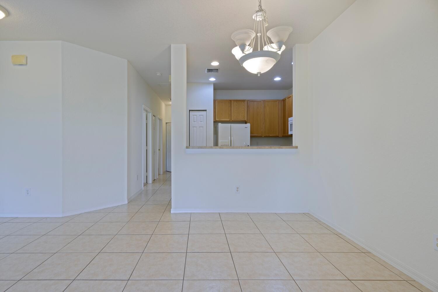 1561 SE Hampshire Way 104, Stuart, FL 34994 photo 10