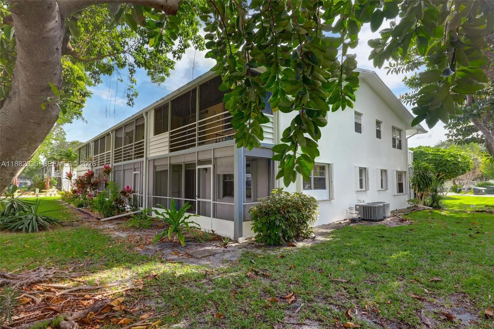 36 Islewood B 36, Deerfield Beach, FL 33442 photo 24