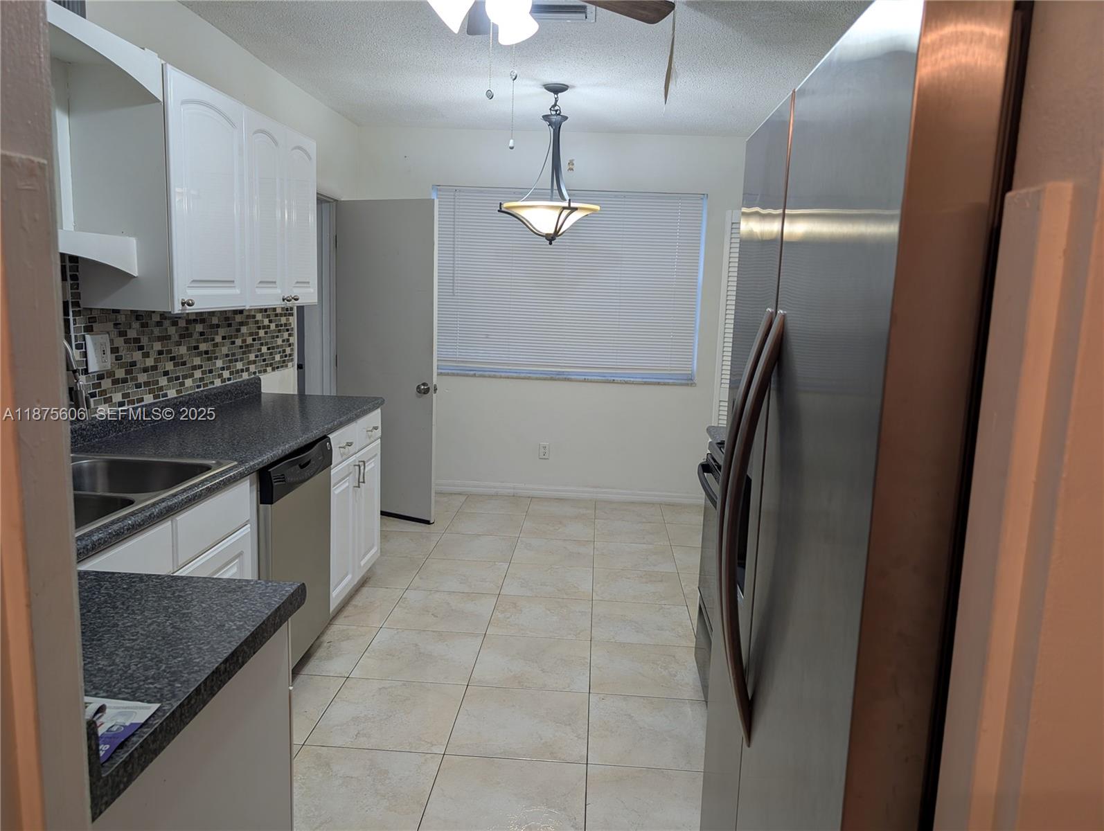 4550 NW 43rd Street, Lauderdale Lakes, FL 33319, Lauderdale Lakes