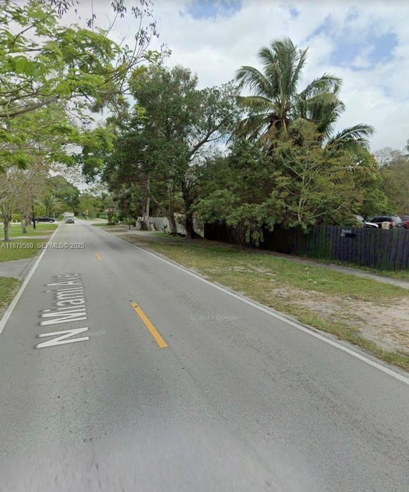15505 N Miami Avenue — photo 4