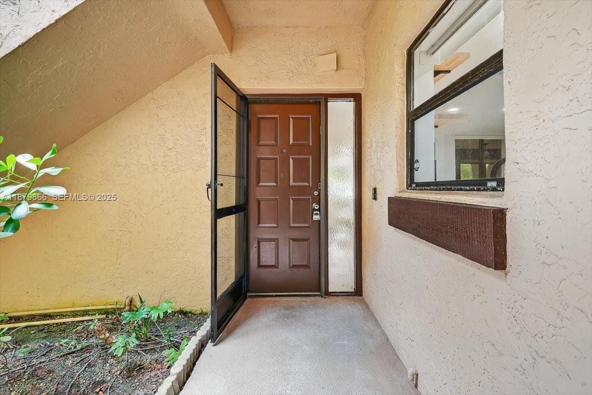 2652 N Carambola Circle 1738 — photo 2