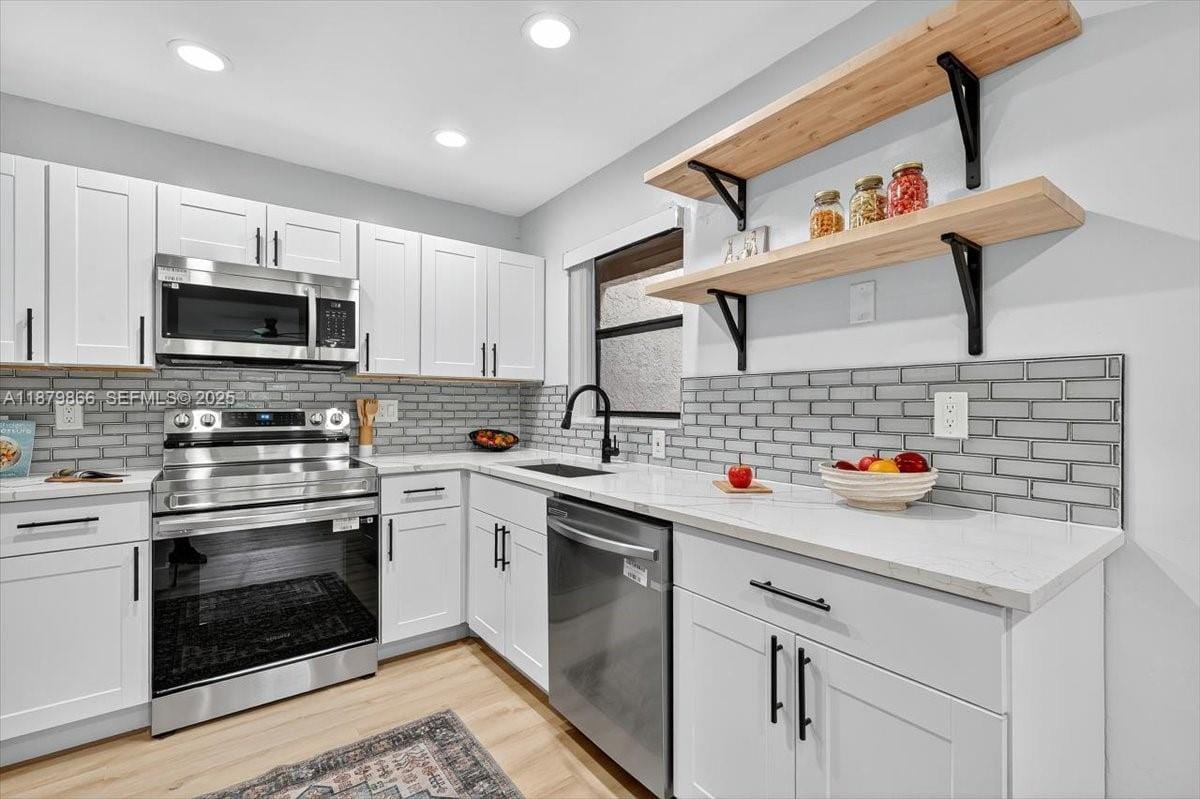 2652 N Carambola Circle 1738 — photo 7