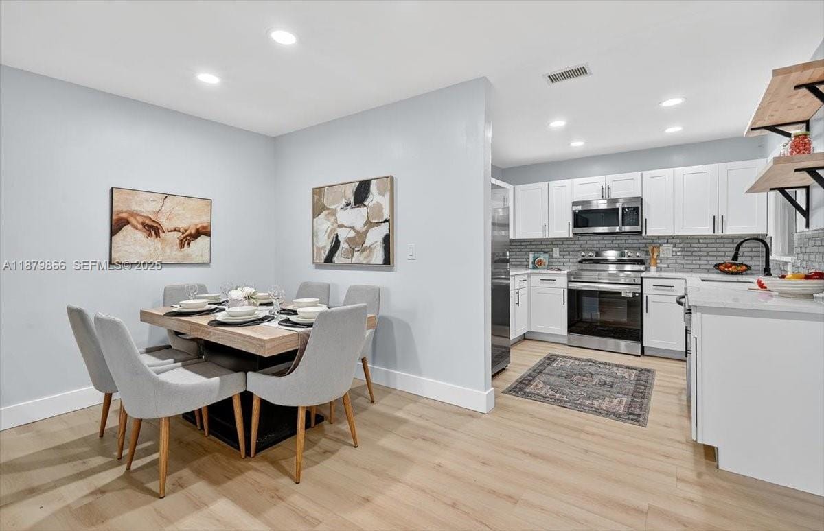 2652 N Carambola Circle 1738 — photo 10